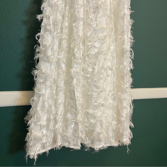 MODCLOTH Dresses | ModCloth White Midi Sleeveless Feathered Dress NWT Sz 6 - Picture 8 of 10